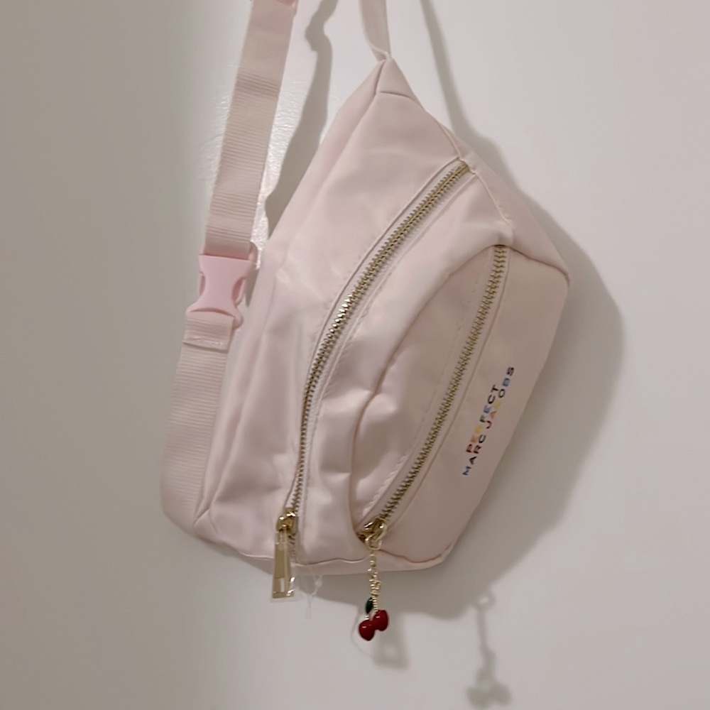 pink Marc jacobs fanny pack
